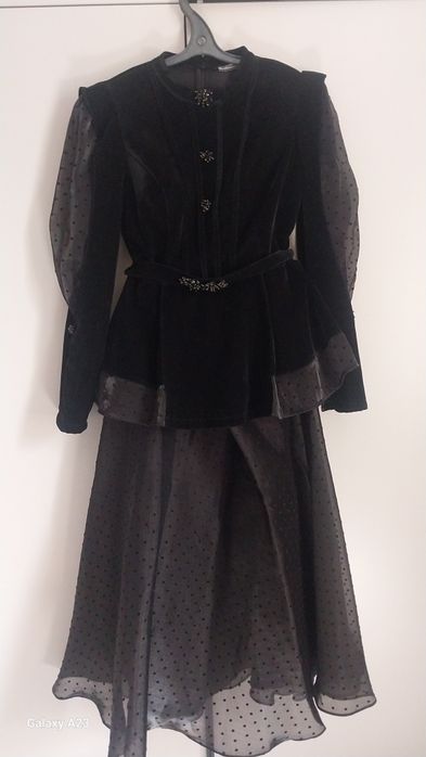 Платье вечернее , чёрное,