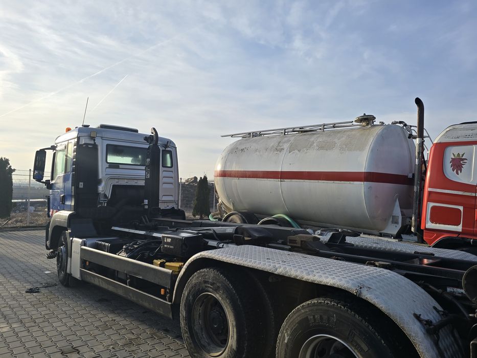 MAN TGX /Tractiune 6X4/Cauciucuri 70%/Camere/Stare foarte buna!