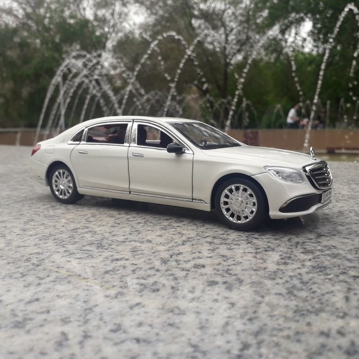 Мерседес S320 и Mersedes E 300