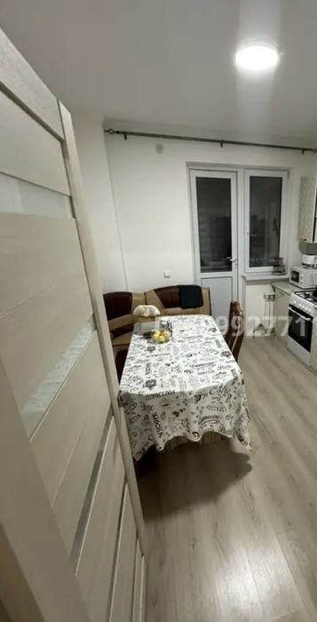 Диван ,стол ,стуля