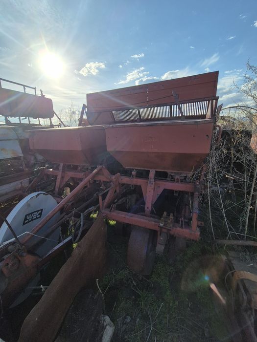 Продам картофелесажалку