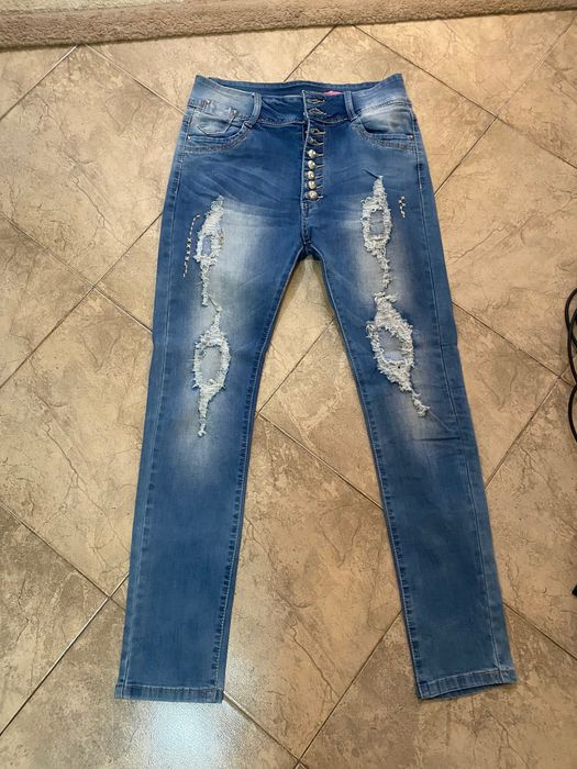 Нови дамски дънки