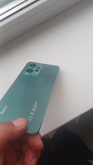 Продам телефон  редми