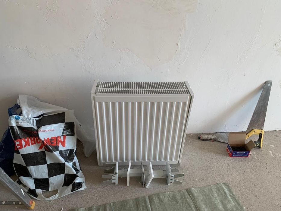 Продам панарамные окна и боторей