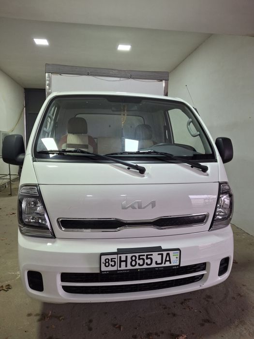 Юк ташиш хизмати