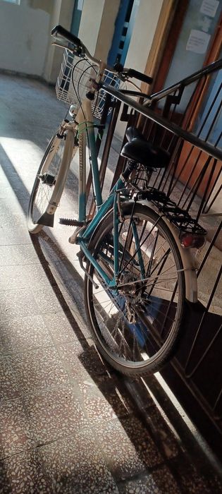 Bicicleta de vanzare