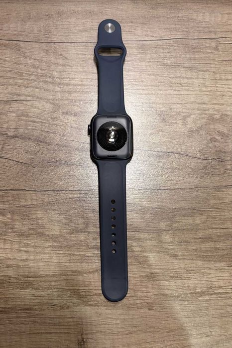 Apple Watch SE (GPS) 2nd Generation (2023)