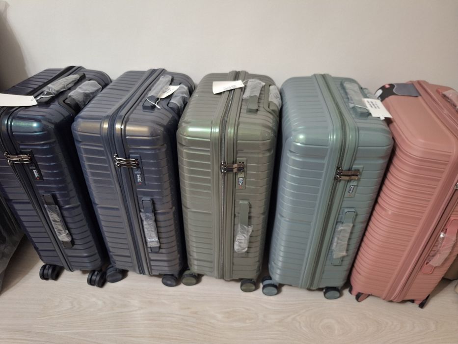 Чемоданы из полипропилена