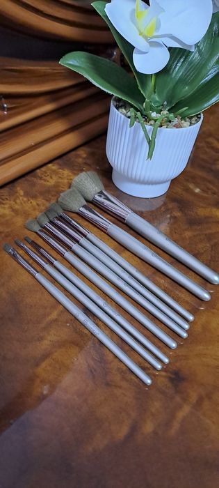 Кисти для макияжа Новые