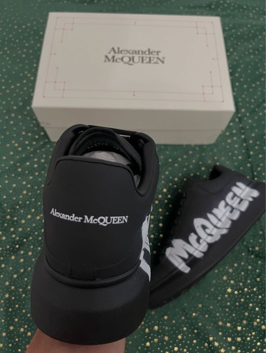 Alexander Mcqueen Graffiti
