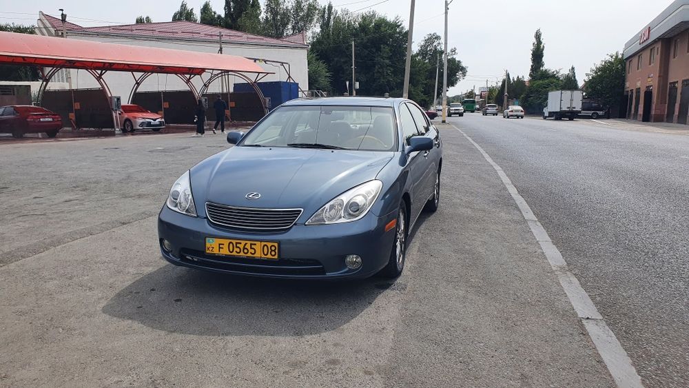 Продам Lexus ES330