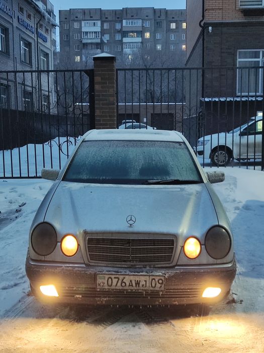 Продам Мерседес w210