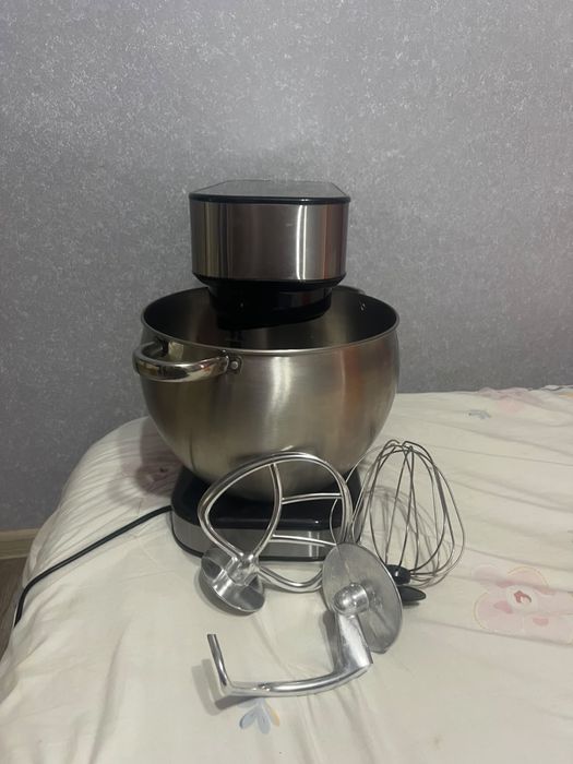 Продам тестомес в