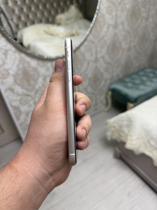 Продам Айфон 11/128GB