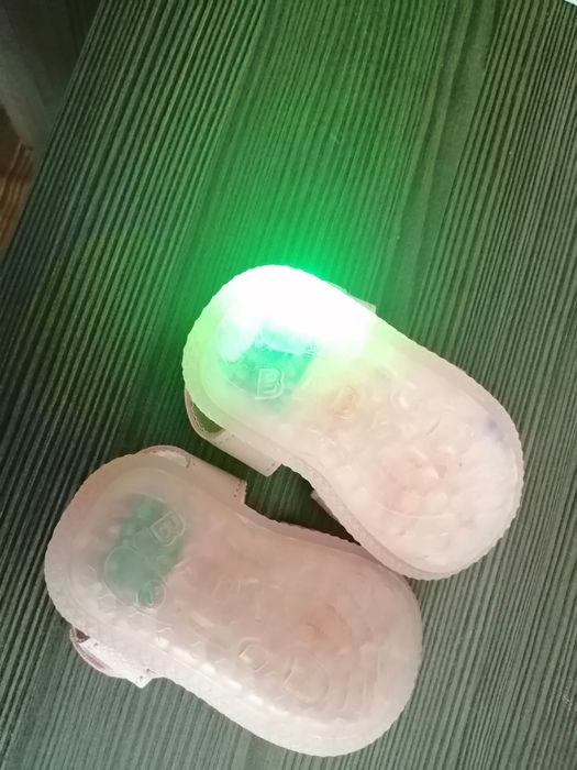 Детская летняя обувь