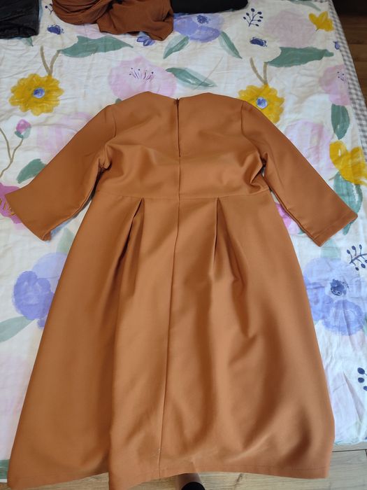 Дамски рокли по 15 лв.