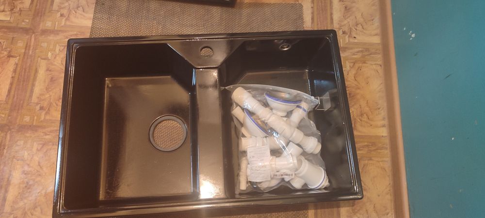 Продам раковину для кухни