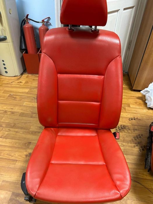 Красный салон BMW E60