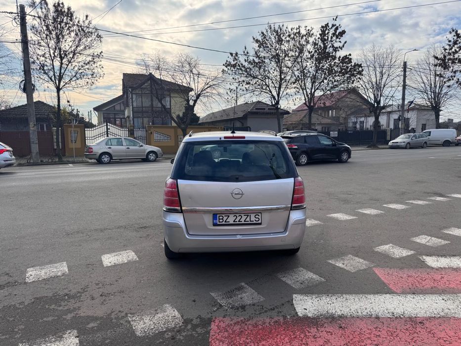 Opel Zafira 2 An 2006 Benzina 1.8 Climatronic Pilot Unic Propietar