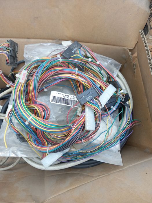 Шлейфы кабеля и комплектующие