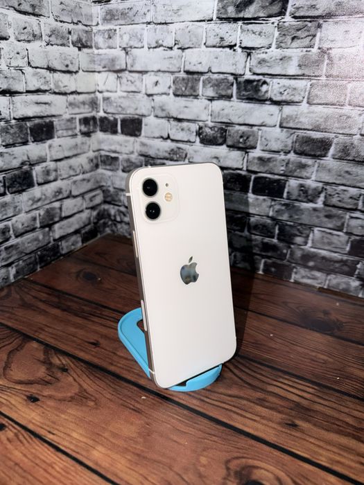 Iphone 12 64 gb.