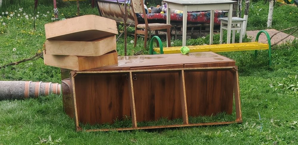 Шифоньер тегін беремін