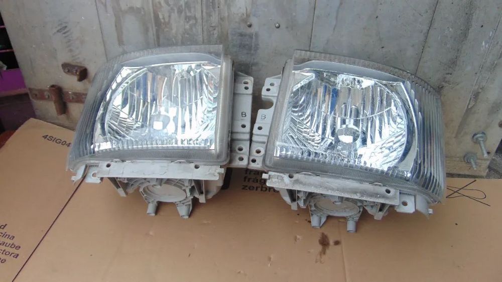 Far Isuzu seria n n35 npr nqr nkr nlr nnr nmr faruri stanga dreapta europa