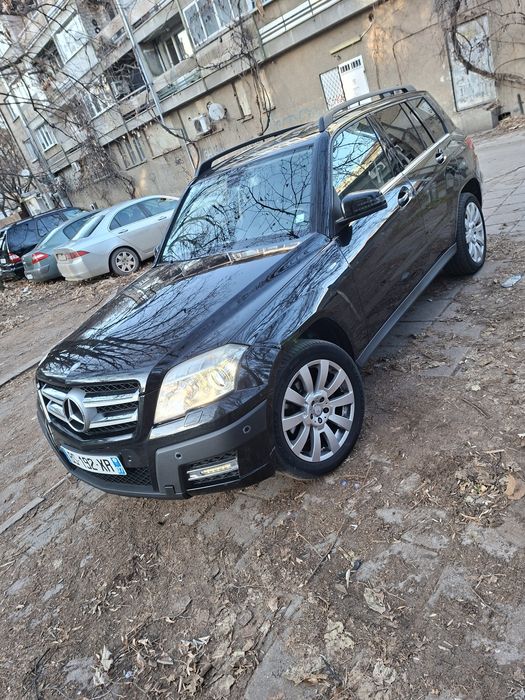Mercedes GLK 2013 година две и две дизел