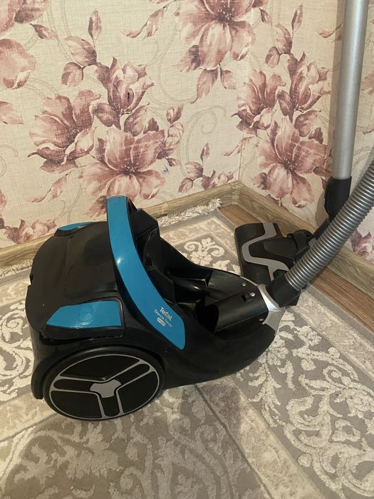 Пылесос Tefal Silence Force Cyclonic TW7272EA голубой жаксы жасаиды