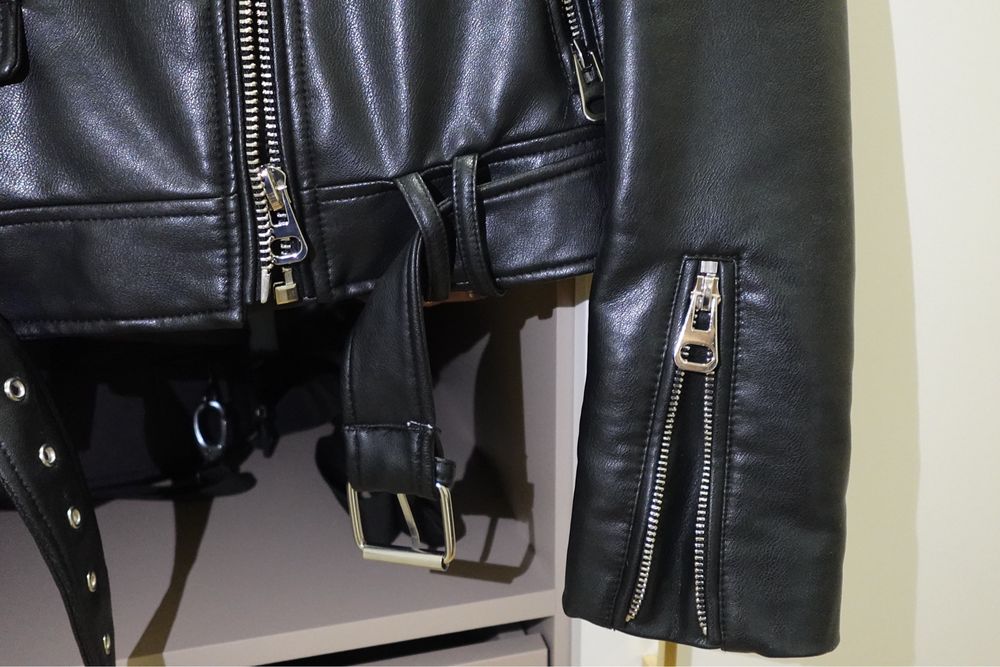 чёрная косуха Zara