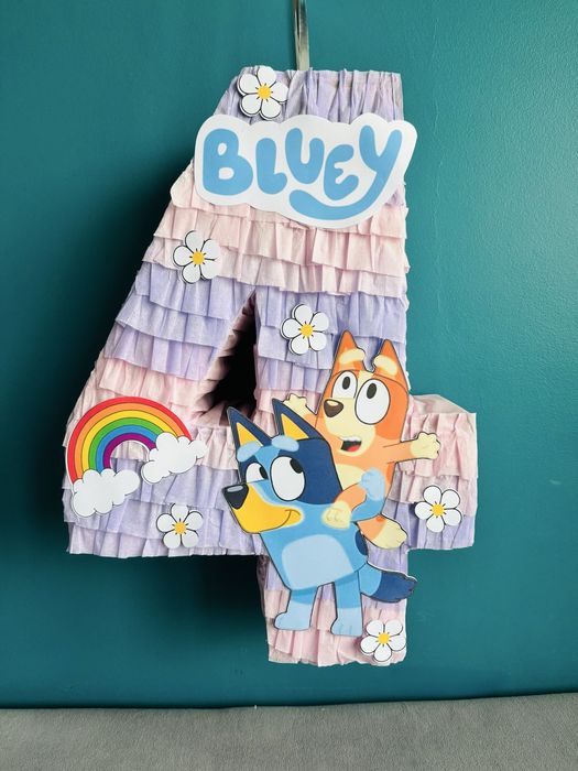 Блуи и Бинго пинята Bluey