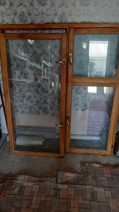 Продам окно 10 000.