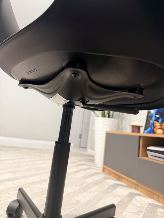 Кресло IKEA Элдбергет Мальскэр
