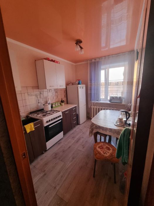 Продам 2 комнатную квартиру