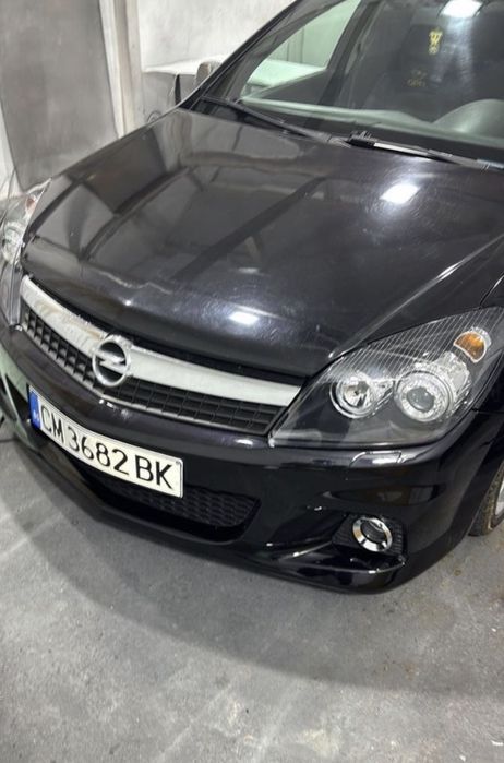 Предна броня за Opel Astra H (2005–2009) – OPC дизайн