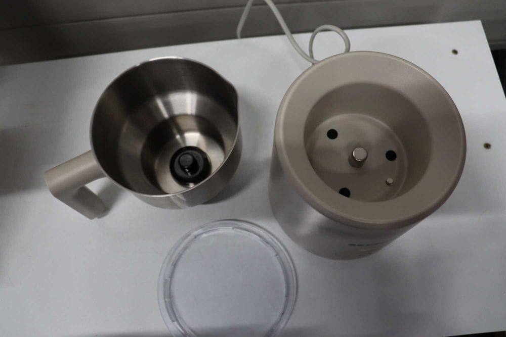 Пенообразувател за мляко Severin (SM 3589) 500W