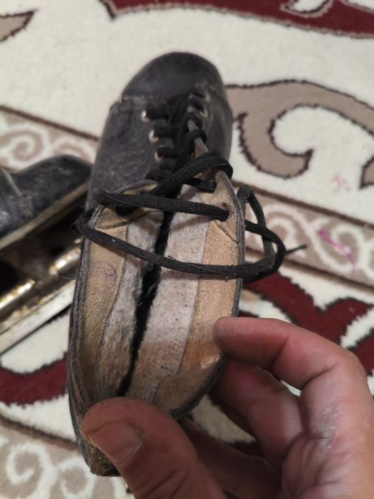 Коньки в масле,ссср39размер