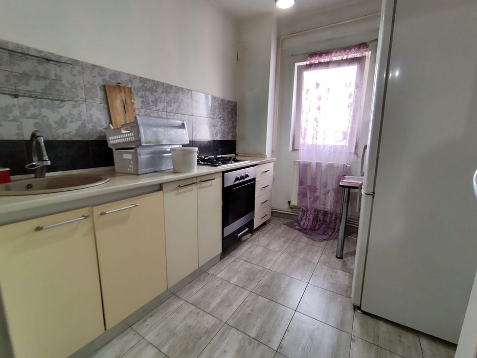 Apartament 4 camere, Dacia (Zimbru), strada Amurgului (langa Lidl), etajul 10