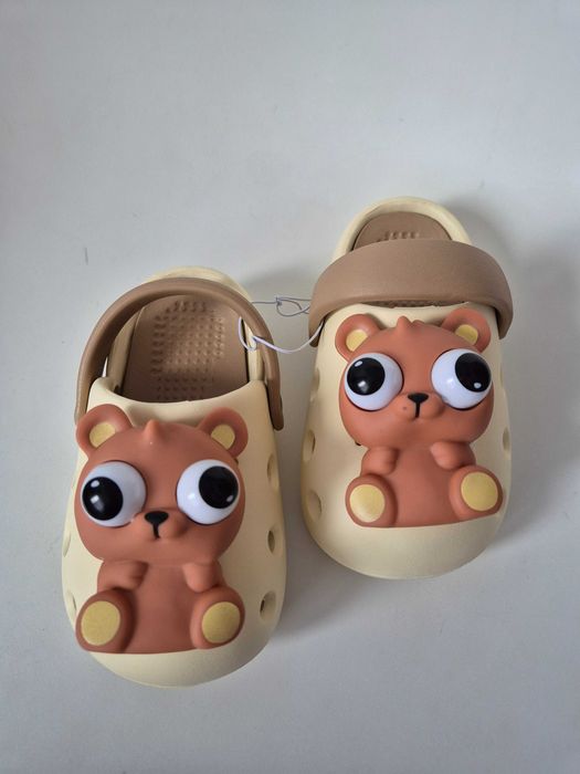 Papuci crocs copii cu jucărie