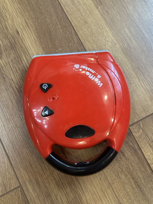 Продам игрушки детские