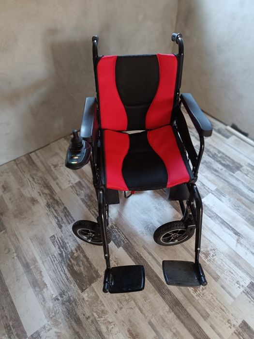 Scaun electric pentru persoane cu dizabilități