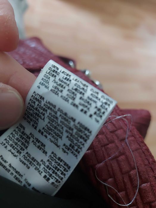 Луксозна Италианска Чанта от Естествена Кожа, червен цвят