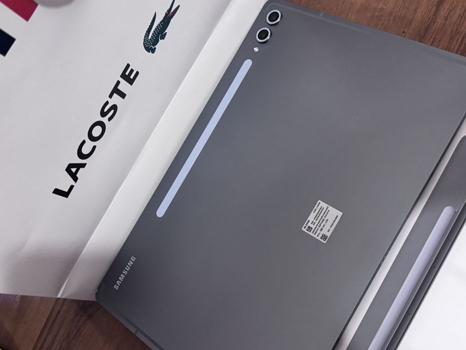 продам планшет в идеальном состояние