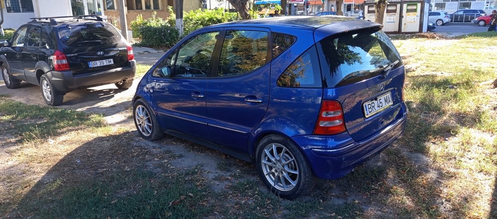 Vând Mercedes clasa A160