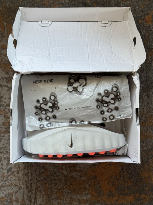 Nike Mind 001 Alb