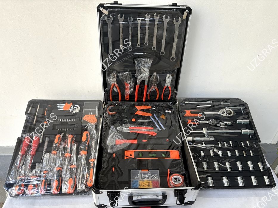 Бепул доставка ключ набор 180 персон в большом чемодане оригинал новый