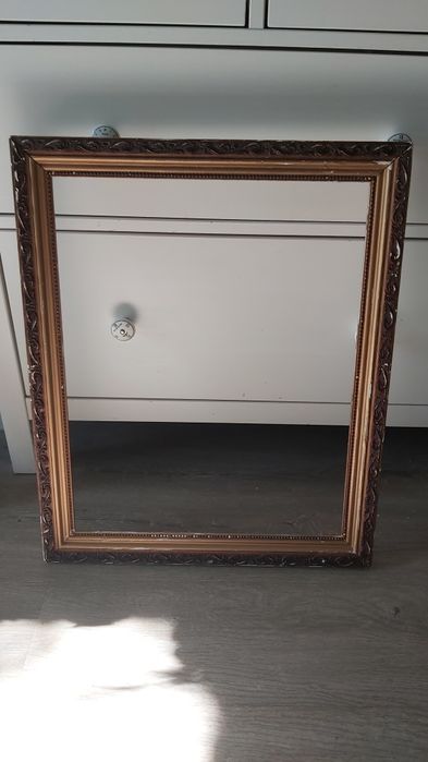 Багет рамка для картин зеркал