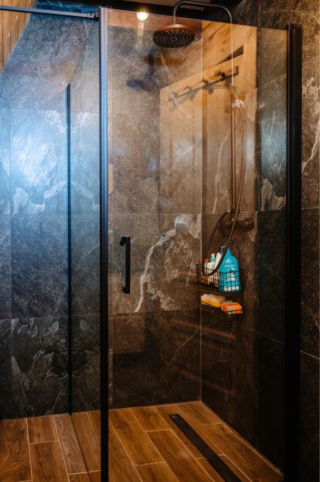 Inchiriem casute A / cabane / cabane A frame