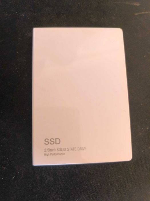 SK hynix SC210 SSD – 256 GB (2.5" SATA III, 7 mm)