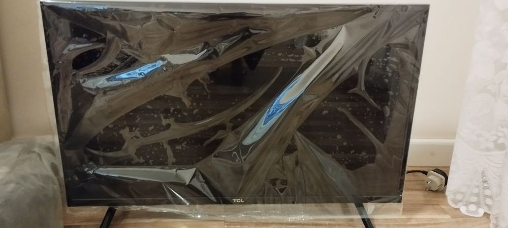 Продаю телевизор TCL LED32D2930
16:9,